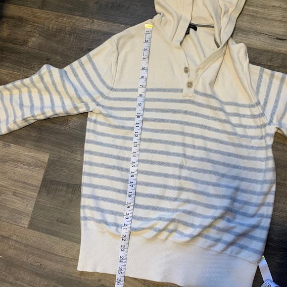 Banana Republic Men's Hoodie - Picture 8 of 8